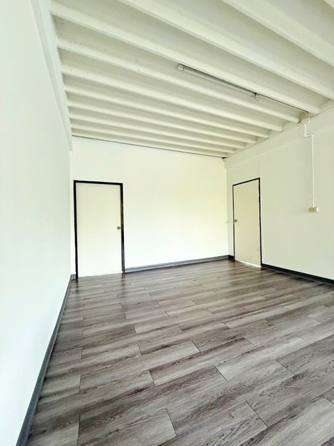 ประกาศฟรี! ซื้อ-ขาย-เช่า คอนโด บ้าน ทาวน์โฮม ที่ดิน และพื้นที่เชิงพาณิชย์ทั่วประเทศไทย ทุกทำเล ทุกงบประมาณ ไม่มีค่าใช้จ่าย ลงง่าย ขายไว เข้าถึงผู้ซื้อโดยตรง 4 195708pic3.jpg