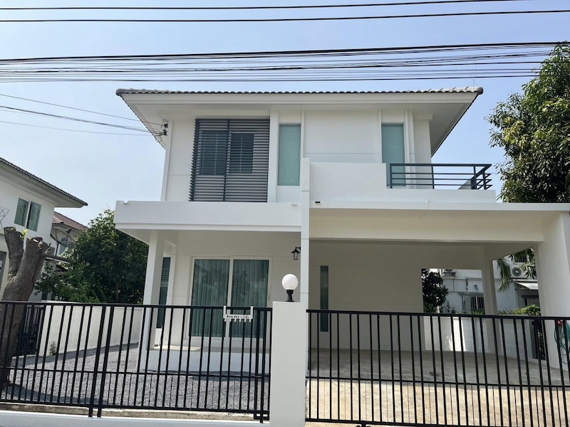 ประกาศฟรี! ซื้อ-ขาย-เช่า คอนโด บ้าน ทาวน์โฮม ที่ดิน และพื้นที่เชิงพาณิชย์ทั่วประเทศไทย ทุกทำเล ทุกงบประมาณ ไม่มีค่าใช้จ่าย ลงง่าย ขายไว เข้าถึงผู้ซื้อโดยตรง 2 488462pic1.jpg