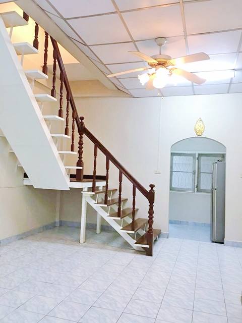 ประกาศฟรี! ซื้อ-ขาย-เช่า คอนโด บ้าน ทาวน์โฮม ที่ดิน และพื้นที่เชิงพาณิชย์ทั่วประเทศไทย ทุกทำเล ทุกงบประมาณ ไม่มีค่าใช้จ่าย ลงง่าย ขายไว เข้าถึงผู้ซื้อโดยตรง 3 196467pic2.jpg