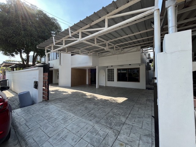 ประกาศฟรี! ซื้อ-ขาย-เช่า คอนโด บ้าน ทาวน์โฮม ที่ดิน และพื้นที่เชิงพาณิชย์ทั่วประเทศไทย ทุกทำเล ทุกงบประมาณ ไม่มีค่าใช้จ่าย ลงง่าย ขายไว เข้าถึงผู้ซื้อโดยตรง 2 488692pic1.jpg