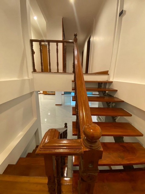 ประกาศฟรี! ซื้อ-ขาย-เช่า คอนโด บ้าน ทาวน์โฮม ที่ดิน และพื้นที่เชิงพาณิชย์ทั่วประเทศไทย ทุกทำเล ทุกงบประมาณ ไม่มีค่าใช้จ่าย ลงง่าย ขายไว เข้าถึงผู้ซื้อโดยตรง 5 488692pic4.jpg