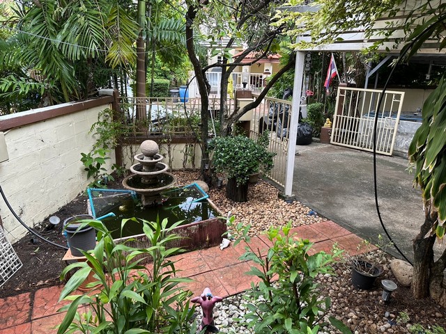 ประกาศฟรี! ซื้อ-ขาย-เช่า คอนโด บ้าน ทาวน์โฮม ที่ดิน และพื้นที่เชิงพาณิชย์ทั่วประเทศไทย ทุกทำเล ทุกงบประมาณ ไม่มีค่าใช้จ่าย ลงง่าย ขายไว เข้าถึงผู้ซื้อโดยตรง 4 489112pic3.jpg