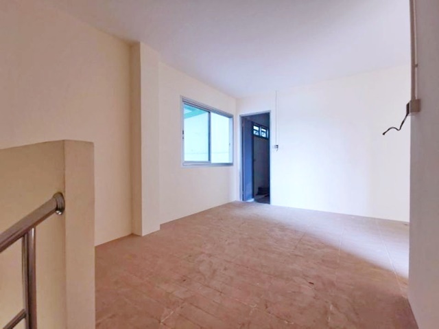 ประกาศฟรี! ซื้อ-ขาย-เช่า คอนโด บ้าน ทาวน์โฮม ที่ดิน และพื้นที่เชิงพาณิชย์ทั่วประเทศไทย ทุกทำเล ทุกงบประมาณ ไม่มีค่าใช้จ่าย ลงง่าย ขายไว เข้าถึงผู้ซื้อโดยตรง 5 196681pic4.jpg