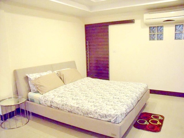 ประกาศฟรี! ซื้อ-ขาย-เช่า คอนโด บ้าน ทาวน์โฮม ที่ดิน และพื้นที่เชิงพาณิชย์ทั่วประเทศไทย ทุกทำเล ทุกงบประมาณ ไม่มีค่าใช้จ่าย ลงง่าย ขายไว เข้าถึงผู้ซื้อโดยตรง 5 196820pic4.jpg