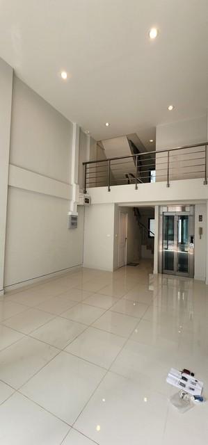 ประกาศฟรี! ซื้อ-ขาย-เช่า คอนโด บ้าน ทาวน์โฮม ที่ดิน และพื้นที่เชิงพาณิชย์ทั่วประเทศไทย ทุกทำเล ทุกงบประมาณ ไม่มีค่าใช้จ่าย ลงง่าย ขายไว เข้าถึงผู้ซื้อโดยตรง 4 489124pic3.jpg