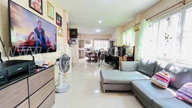 ประกาศฟรี! ซื้อ-ขาย-เช่า คอนโด บ้าน ทาวน์โฮม ที่ดิน และพื้นที่เชิงพาณิชย์ทั่วประเทศไทย ทุกทำเล ทุกงบประมาณ ไม่มีค่าใช้จ่าย ลงง่าย ขายไว เข้าถึงผู้ซื้อโดยตรง 4 272084pic3.jpg