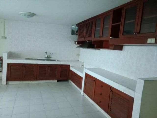 ประกาศฟรี! ซื้อ-ขาย-เช่า คอนโด บ้าน ทาวน์โฮม ที่ดิน และพื้นที่เชิงพาณิชย์ทั่วประเทศไทย ทุกทำเล ทุกงบประมาณ ไม่มีค่าใช้จ่าย ลงง่าย ขายไว เข้าถึงผู้ซื้อโดยตรง 4 489436pic3.jpg