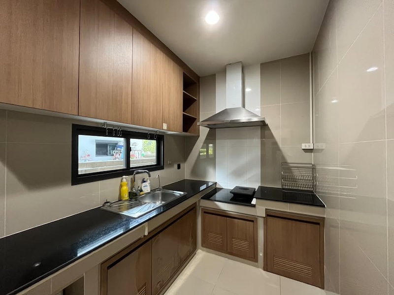 ประกาศฟรี! ซื้อ-ขาย-เช่า คอนโด บ้าน ทาวน์โฮม ที่ดิน และพื้นที่เชิงพาณิชย์ทั่วประเทศไทย ทุกทำเล ทุกงบประมาณ ไม่มีค่าใช้จ่าย ลงง่าย ขายไว เข้าถึงผู้ซื้อโดยตรง 4 489114pic3.jpg