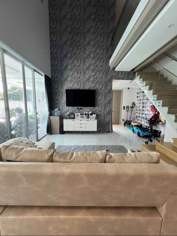 ประกาศฟรี! ซื้อ-ขาย-เช่า คอนโด บ้าน ทาวน์โฮม ที่ดิน และพื้นที่เชิงพาณิชย์ทั่วประเทศไทย ทุกทำเล ทุกงบประมาณ ไม่มีค่าใช้จ่าย ลงง่าย ขายไว เข้าถึงผู้ซื้อโดยตรง 3 197491pic2.jpg