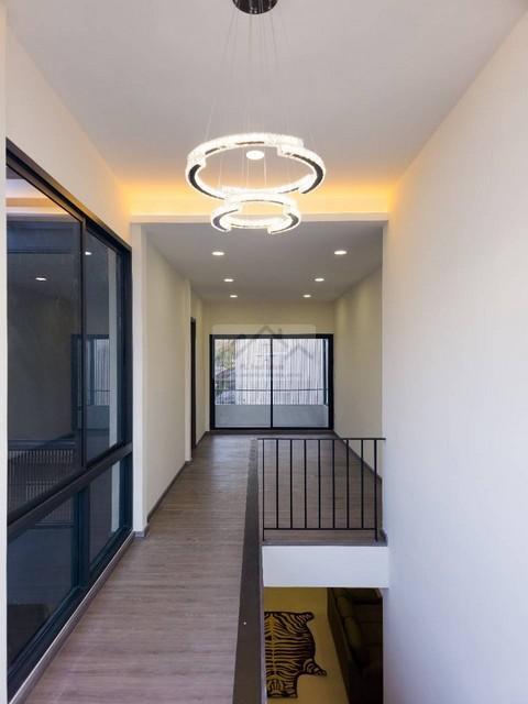 ประกาศฟรี! ซื้อ-ขาย-เช่า คอนโด บ้าน ทาวน์โฮม ที่ดิน และพื้นที่เชิงพาณิชย์ทั่วประเทศไทย ทุกทำเล ทุกงบประมาณ ไม่มีค่าใช้จ่าย ลงง่าย ขายไว เข้าถึงผู้ซื้อโดยตรง 5 488937pic4.jpg