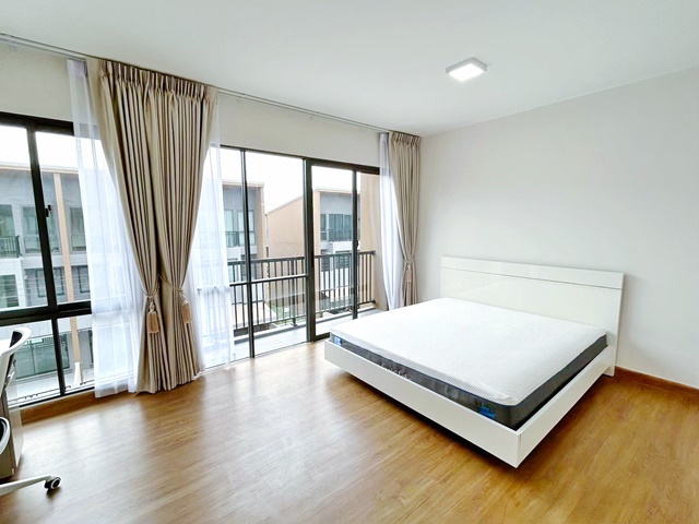 ประกาศฟรี! ซื้อ-ขาย-เช่า คอนโด บ้าน ทาวน์โฮม ที่ดิน และพื้นที่เชิงพาณิชย์ทั่วประเทศไทย ทุกทำเล ทุกงบประมาณ ไม่มีค่าใช้จ่าย ลงง่าย ขายไว เข้าถึงผู้ซื้อโดยตรง 3 197520pic2.jpg