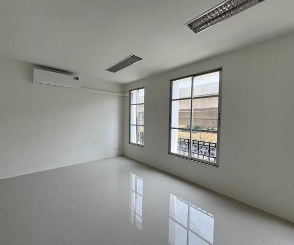 ประกาศฟรี! ซื้อ-ขาย-เช่า คอนโด บ้าน ทาวน์โฮม ที่ดิน และพื้นที่เชิงพาณิชย์ทั่วประเทศไทย ทุกทำเล ทุกงบประมาณ ไม่มีค่าใช้จ่าย ลงง่าย ขายไว เข้าถึงผู้ซื้อโดยตรง 5 489393pic4.jpg