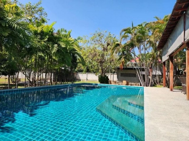 ประกาศฟรี! ซื้อ-ขาย-เช่า คอนโด บ้าน ทาวน์โฮม ที่ดิน และพื้นที่เชิงพาณิชย์ทั่วประเทศไทย ทุกทำเล ทุกงบประมาณ ไม่มีค่าใช้จ่าย ลงง่าย ขายไว เข้าถึงผู้ซื้อโดยตรง 3 197978pic2.jpg