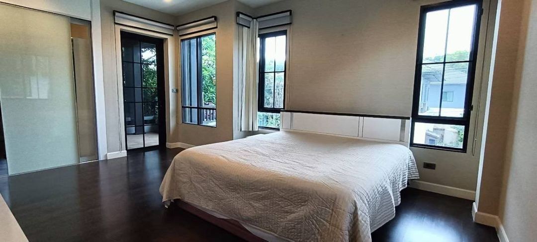 ประกาศฟรี! ซื้อ-ขาย-เช่า คอนโด บ้าน ทาวน์โฮม ที่ดิน และพื้นที่เชิงพาณิชย์ทั่วประเทศไทย ทุกทำเล ทุกงบประมาณ ไม่มีค่าใช้จ่าย ลงง่าย ขายไว เข้าถึงผู้ซื้อโดยตรง 5 198030pic4.jpg