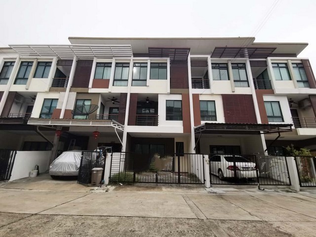 ประกาศฟรี! ซื้อ-ขาย-เช่า คอนโด บ้าน ทาวน์โฮม ที่ดิน และพื้นที่เชิงพาณิชย์ทั่วประเทศไทย ทุกทำเล ทุกงบประมาณ ไม่มีค่าใช้จ่าย ลงง่าย ขายไว เข้าถึงผู้ซื้อโดยตรง 2 191051pic1.jpg