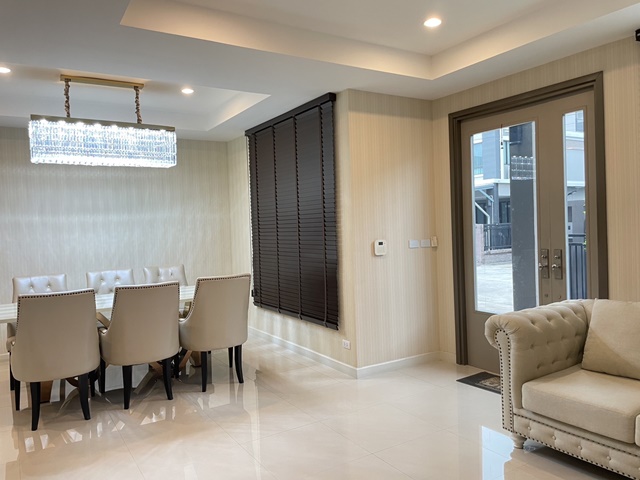 ประกาศฟรี! ซื้อ-ขาย-เช่า คอนโด บ้าน ทาวน์โฮม ที่ดิน และพื้นที่เชิงพาณิชย์ทั่วประเทศไทย ทุกทำเล ทุกงบประมาณ ไม่มีค่าใช้จ่าย ลงง่าย ขายไว เข้าถึงผู้ซื้อโดยตรง 3 198155pic2.jpg