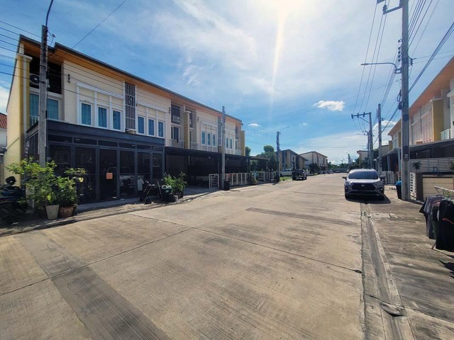 ประกาศฟรี! ซื้อ-ขาย-เช่า คอนโด บ้าน ทาวน์โฮม ที่ดิน และพื้นที่เชิงพาณิชย์ทั่วประเทศไทย ทุกทำเล ทุกงบประมาณ ไม่มีค่าใช้จ่าย ลงง่าย ขายไว เข้าถึงผู้ซื้อโดยตรง 3 191620pic2.jpg