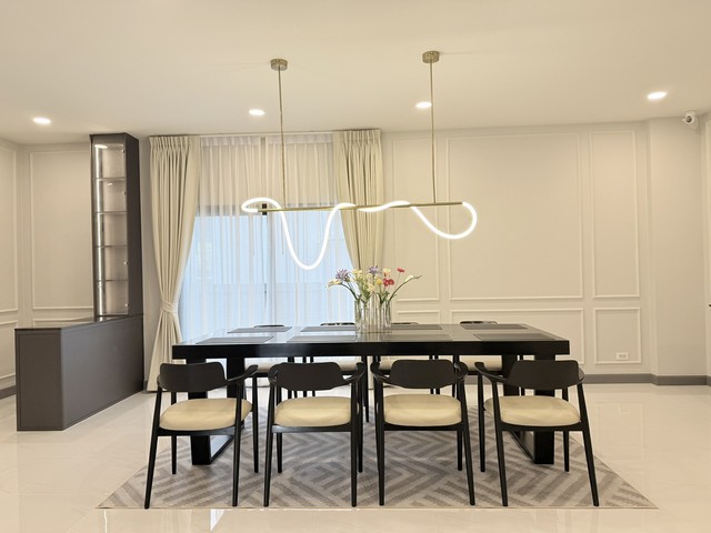 ประกาศฟรี! ซื้อ-ขาย-เช่า คอนโด บ้าน ทาวน์โฮม ที่ดิน และพื้นที่เชิงพาณิชย์ทั่วประเทศไทย ทุกทำเล ทุกงบประมาณ ไม่มีค่าใช้จ่าย ลงง่าย ขายไว เข้าถึงผู้ซื้อโดยตรง 2 489870pic1.jpg