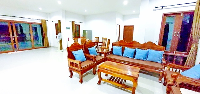 ประกาศฟรี! ซื้อ-ขาย-เช่า คอนโด บ้าน ทาวน์โฮม ที่ดิน และพื้นที่เชิงพาณิชย์ทั่วประเทศไทย ทุกทำเล ทุกงบประมาณ ไม่มีค่าใช้จ่าย ลงง่าย ขายไว เข้าถึงผู้ซื้อโดยตรง 4 198429pic3.jpg