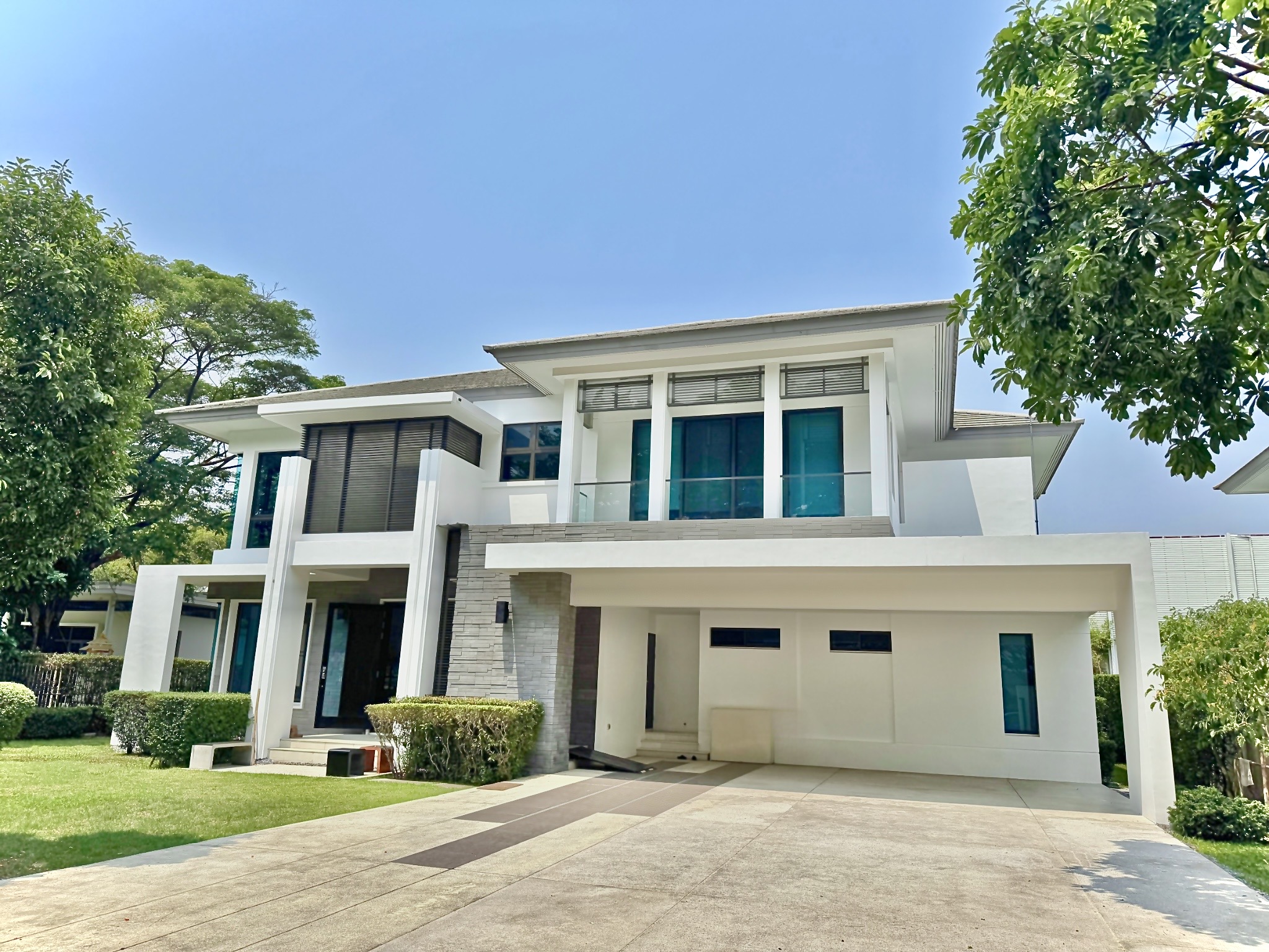 ประกาศฟรี! ซื้อ-ขาย-เช่า คอนโด บ้าน ทาวน์โฮม ที่ดิน และพื้นที่เชิงพาณิชย์ทั่วประเทศไทย ทุกทำเล ทุกงบประมาณ ไม่มีค่าใช้จ่าย ลงง่าย ขายไว เข้าถึงผู้ซื้อโดยตรง 2 289796pic1.jpg