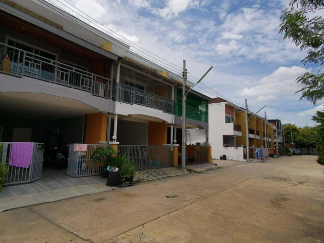 ประกาศฟรี! ซื้อ-ขาย-เช่า คอนโด บ้าน ทาวน์โฮม ที่ดิน และพื้นที่เชิงพาณิชย์ทั่วประเทศไทย ทุกทำเล ทุกงบประมาณ ไม่มีค่าใช้จ่าย ลงง่าย ขายไว เข้าถึงผู้ซื้อโดยตรง 3 191837pic2.jpg