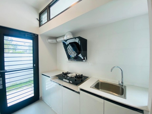 ประกาศฟรี! ซื้อ-ขาย-เช่า คอนโด บ้าน ทาวน์โฮม ที่ดิน และพื้นที่เชิงพาณิชย์ทั่วประเทศไทย ทุกทำเล ทุกงบประมาณ ไม่มีค่าใช้จ่าย ลงง่าย ขายไว เข้าถึงผู้ซื้อโดยตรง 5 490145pic4.jpg