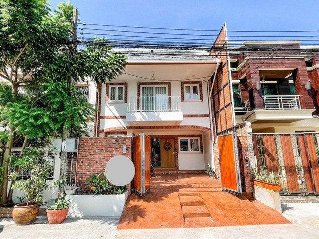 ประกาศฟรี! ซื้อ-ขาย-เช่า คอนโด บ้าน ทาวน์โฮม ที่ดิน และพื้นที่เชิงพาณิชย์ทั่วประเทศไทย ทุกทำเล ทุกงบประมาณ ไม่มีค่าใช้จ่าย ลงง่าย ขายไว เข้าถึงผู้ซื้อโดยตรง 3 490529pic2.jpg