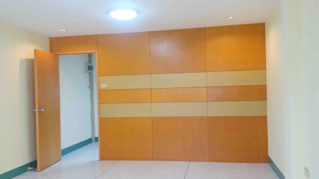 ประกาศฟรี! ซื้อ-ขาย-เช่า คอนโด บ้าน ทาวน์โฮม ที่ดิน และพื้นที่เชิงพาณิชย์ทั่วประเทศไทย ทุกทำเล ทุกงบประมาณ ไม่มีค่าใช้จ่าย ลงง่าย ขายไว เข้าถึงผู้ซื้อโดยตรง 4 199001pic3.jpg