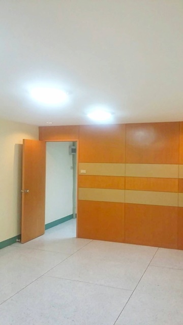 ประกาศฟรี! ซื้อ-ขาย-เช่า คอนโด บ้าน ทาวน์โฮม ที่ดิน และพื้นที่เชิงพาณิชย์ทั่วประเทศไทย ทุกทำเล ทุกงบประมาณ ไม่มีค่าใช้จ่าย ลงง่าย ขายไว เข้าถึงผู้ซื้อโดยตรง 5 199000pic4.jpg