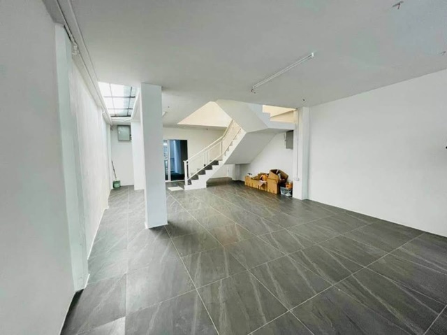 ประกาศฟรี! ซื้อ-ขาย-เช่า คอนโด บ้าน ทาวน์โฮม ที่ดิน และพื้นที่เชิงพาณิชย์ทั่วประเทศไทย ทุกทำเล ทุกงบประมาณ ไม่มีค่าใช้จ่าย ลงง่าย ขายไว เข้าถึงผู้ซื้อโดยตรง 3 198997pic2.jpg