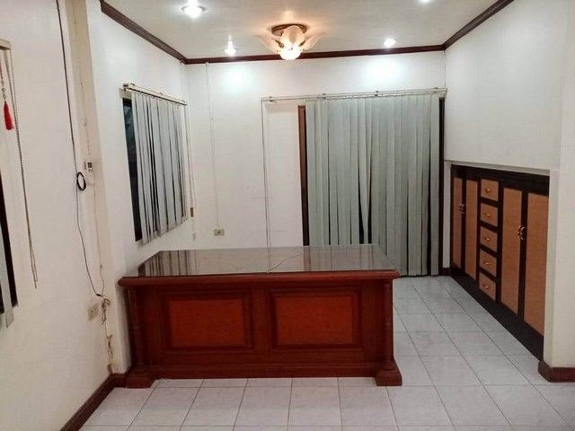 ประกาศฟรี! ซื้อ-ขาย-เช่า คอนโด บ้าน ทาวน์โฮม ที่ดิน และพื้นที่เชิงพาณิชย์ทั่วประเทศไทย ทุกทำเล ทุกงบประมาณ ไม่มีค่าใช้จ่าย ลงง่าย ขายไว เข้าถึงผู้ซื้อโดยตรง 4 198994pic3.jpg