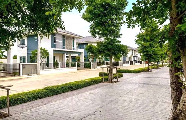 ประกาศฟรี! ซื้อ-ขาย-เช่า คอนโด บ้าน ทาวน์โฮม ที่ดิน และพื้นที่เชิงพาณิชย์ทั่วประเทศไทย ทุกทำเล ทุกงบประมาณ ไม่มีค่าใช้จ่าย ลงง่าย ขายไว เข้าถึงผู้ซื้อโดยตรง 2 198992pic1.jpg