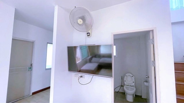 ประกาศฟรี! ซื้อ-ขาย-เช่า คอนโด บ้าน ทาวน์โฮม ที่ดิน และพื้นที่เชิงพาณิชย์ทั่วประเทศไทย ทุกทำเล ทุกงบประมาณ ไม่มีค่าใช้จ่าย ลงง่าย ขายไว เข้าถึงผู้ซื้อโดยตรง 5 198992pic4.jpg