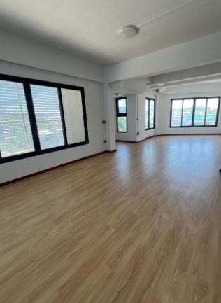 ประกาศฟรี! ซื้อ-ขาย-เช่า คอนโด บ้าน ทาวน์โฮม ที่ดิน และพื้นที่เชิงพาณิชย์ทั่วประเทศไทย ทุกทำเล ทุกงบประมาณ ไม่มีค่าใช้จ่าย ลงง่าย ขายไว เข้าถึงผู้ซื้อโดยตรง 5 490425pic4.jpg