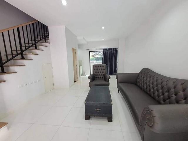 ประกาศฟรี! ซื้อ-ขาย-เช่า คอนโด บ้าน ทาวน์โฮม ที่ดิน และพื้นที่เชิงพาณิชย์ทั่วประเทศไทย ทุกทำเล ทุกงบประมาณ ไม่มีค่าใช้จ่าย ลงง่าย ขายไว เข้าถึงผู้ซื้อโดยตรง 3 490429pic2.jpg