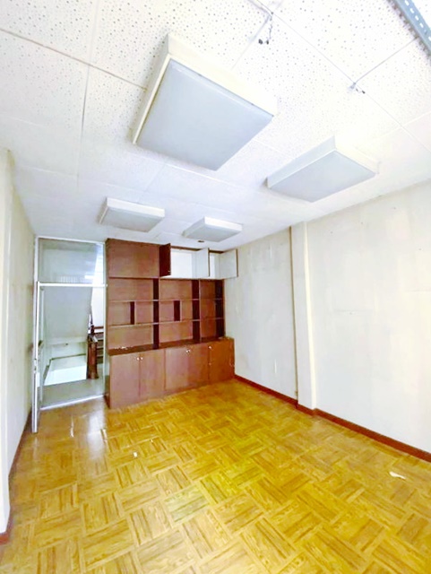 ประกาศฟรี! ซื้อ-ขาย-เช่า คอนโด บ้าน ทาวน์โฮม ที่ดิน และพื้นที่เชิงพาณิชย์ทั่วประเทศไทย ทุกทำเล ทุกงบประมาณ ไม่มีค่าใช้จ่าย ลงง่าย ขายไว เข้าถึงผู้ซื้อโดยตรง 4 199194pic3.jpg