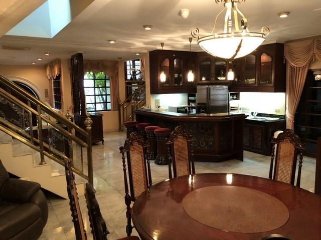 ประกาศฟรี! ซื้อ-ขาย-เช่า คอนโด บ้าน ทาวน์โฮม ที่ดิน และพื้นที่เชิงพาณิชย์ทั่วประเทศไทย ทุกทำเล ทุกงบประมาณ ไม่มีค่าใช้จ่าย ลงง่าย ขายไว เข้าถึงผู้ซื้อโดยตรง 5 490602pic4.jpg