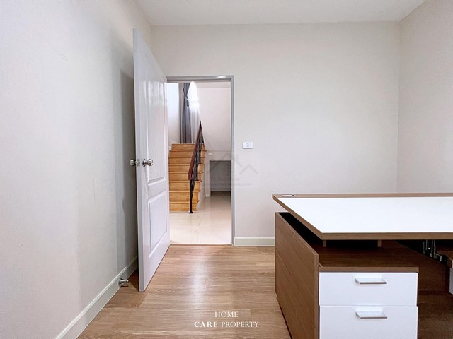 ประกาศฟรี! ซื้อ-ขาย-เช่า คอนโด บ้าน ทาวน์โฮม ที่ดิน และพื้นที่เชิงพาณิชย์ทั่วประเทศไทย ทุกทำเล ทุกงบประมาณ ไม่มีค่าใช้จ่าย ลงง่าย ขายไว เข้าถึงผู้ซื้อโดยตรง 5 490411pic4.jpg