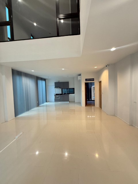 ประกาศฟรี! ซื้อ-ขาย-เช่า คอนโด บ้าน ทาวน์โฮม ที่ดิน และพื้นที่เชิงพาณิชย์ทั่วประเทศไทย ทุกทำเล ทุกงบประมาณ ไม่มีค่าใช้จ่าย ลงง่าย ขายไว เข้าถึงผู้ซื้อโดยตรง 3 490673pic2.jpg