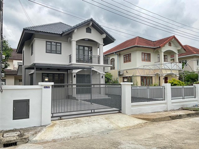 ประกาศฟรี! ซื้อ-ขาย-เช่า คอนโด บ้าน ทาวน์โฮม ที่ดิน และพื้นที่เชิงพาณิชย์ทั่วประเทศไทย ทุกทำเล ทุกงบประมาณ ไม่มีค่าใช้จ่าย ลงง่าย ขายไว เข้าถึงผู้ซื้อโดยตรง 3 490740pic2.jpg