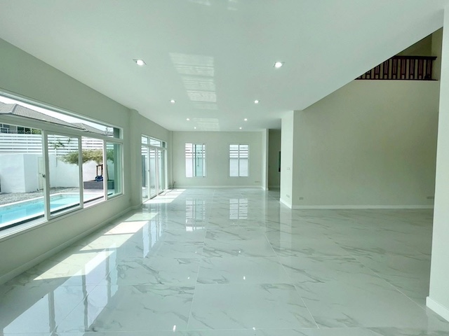 ประกาศฟรี! ซื้อ-ขาย-เช่า คอนโด บ้าน ทาวน์โฮม ที่ดิน และพื้นที่เชิงพาณิชย์ทั่วประเทศไทย ทุกทำเล ทุกงบประมาณ ไม่มีค่าใช้จ่าย ลงง่าย ขายไว เข้าถึงผู้ซื้อโดยตรง 4 490807pic3.jpg