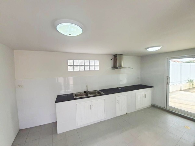 ประกาศฟรี! ซื้อ-ขาย-เช่า คอนโด บ้าน ทาวน์โฮม ที่ดิน และพื้นที่เชิงพาณิชย์ทั่วประเทศไทย ทุกทำเล ทุกงบประมาณ ไม่มีค่าใช้จ่าย ลงง่าย ขายไว เข้าถึงผู้ซื้อโดยตรง 4 199635pic3.jpg