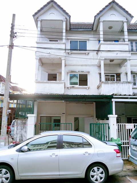 ประกาศฟรี! ซื้อ-ขาย-เช่า คอนโด บ้าน ทาวน์โฮม ที่ดิน และพื้นที่เชิงพาณิชย์ทั่วประเทศไทย ทุกทำเล ทุกงบประมาณ ไม่มีค่าใช้จ่าย ลงง่าย ขายไว เข้าถึงผู้ซื้อโดยตรง 2 199625pic1.jpg