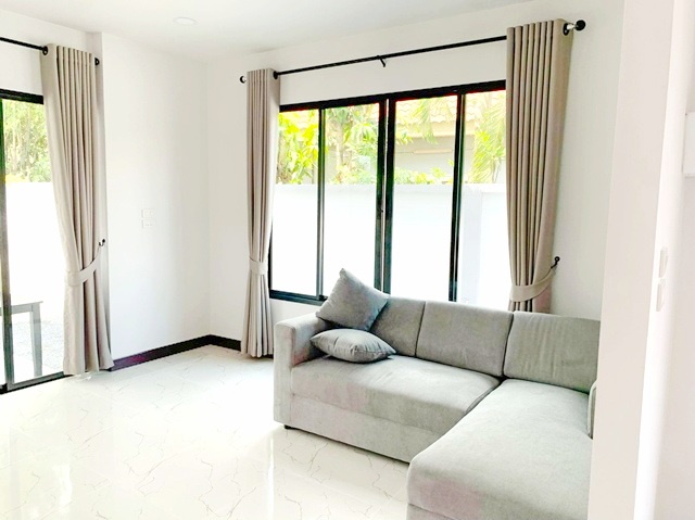 ประกาศฟรี! ซื้อ-ขาย-เช่า คอนโด บ้าน ทาวน์โฮม ที่ดิน และพื้นที่เชิงพาณิชย์ทั่วประเทศไทย ทุกทำเล ทุกงบประมาณ ไม่มีค่าใช้จ่าย ลงง่าย ขายไว เข้าถึงผู้ซื้อโดยตรง 3 199986pic2.jpg