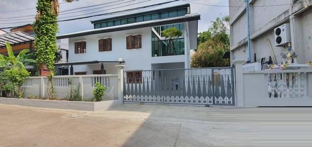 ประกาศฟรี! ซื้อ-ขาย-เช่า คอนโด บ้าน ทาวน์โฮม ที่ดิน และพื้นที่เชิงพาณิชย์ทั่วประเทศไทย ทุกทำเล ทุกงบประมาณ ไม่มีค่าใช้จ่าย ลงง่าย ขายไว เข้าถึงผู้ซื้อโดยตรง 2 491165pic1.jpg