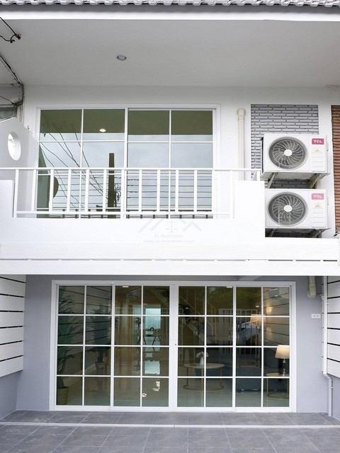 ประกาศฟรี! ซื้อ-ขาย-เช่า คอนโด บ้าน ทาวน์โฮม ที่ดิน และพื้นที่เชิงพาณิชย์ทั่วประเทศไทย ทุกทำเล ทุกงบประมาณ ไม่มีค่าใช้จ่าย ลงง่าย ขายไว เข้าถึงผู้ซื้อโดยตรง 2 491160pic1.jpg