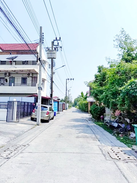 ประกาศฟรี! ซื้อ-ขาย-เช่า คอนโด บ้าน ทาวน์โฮม ที่ดิน และพื้นที่เชิงพาณิชย์ทั่วประเทศไทย ทุกทำเล ทุกงบประมาณ ไม่มีค่าใช้จ่าย ลงง่าย ขายไว เข้าถึงผู้ซื้อโดยตรง 3 199963pic2.jpg