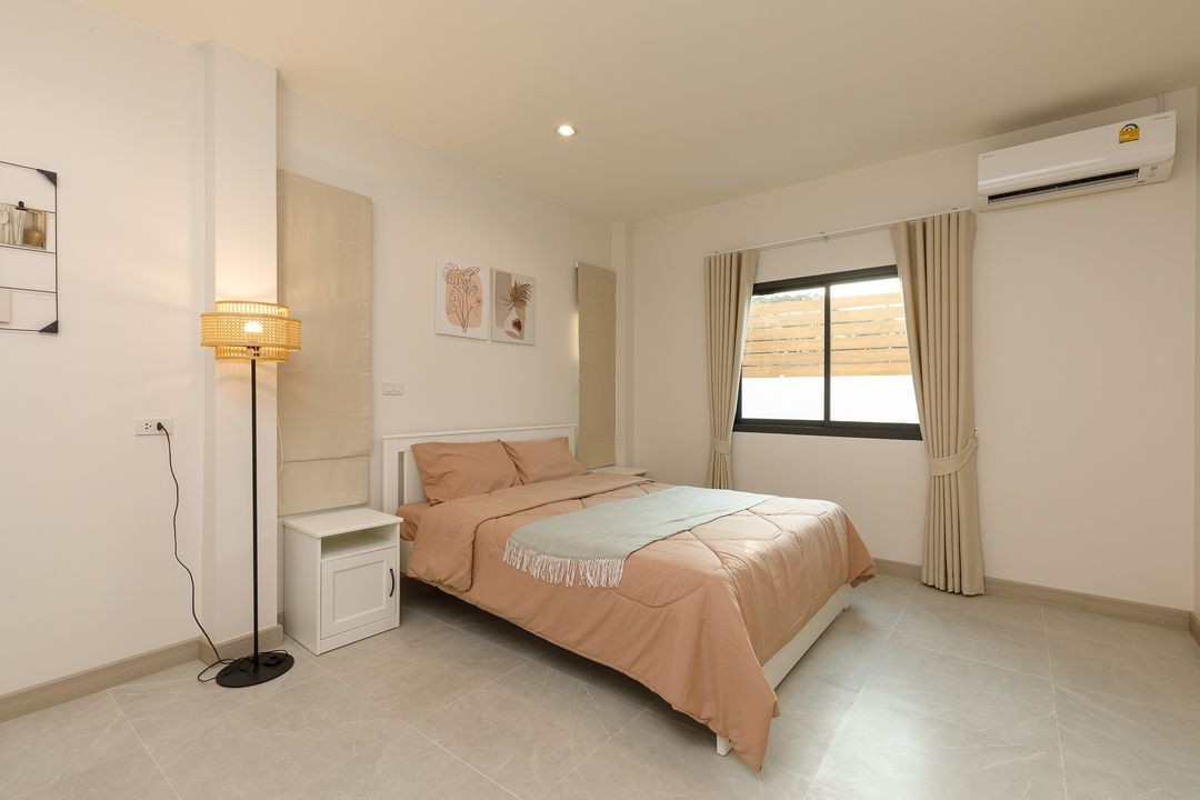 ประกาศฟรี! ซื้อ-ขาย-เช่า คอนโด บ้าน ทาวน์โฮม ที่ดิน และพื้นที่เชิงพาณิชย์ทั่วประเทศไทย ทุกทำเล ทุกงบประมาณ ไม่มีค่าใช้จ่าย ลงง่าย ขายไว เข้าถึงผู้ซื้อโดยตรง 5 200135pic4.jpg