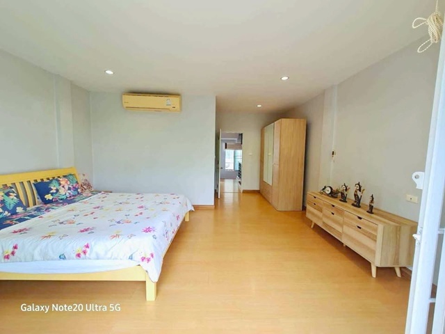 ประกาศฟรี! ซื้อ-ขาย-เช่า คอนโด บ้าน ทาวน์โฮม ที่ดิน และพื้นที่เชิงพาณิชย์ทั่วประเทศไทย ทุกทำเล ทุกงบประมาณ ไม่มีค่าใช้จ่าย ลงง่าย ขายไว เข้าถึงผู้ซื้อโดยตรง 5 200116pic4.jpg