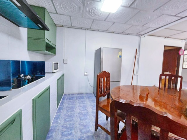 ประกาศฟรี! ซื้อ-ขาย-เช่า คอนโด บ้าน ทาวน์โฮม ที่ดิน และพื้นที่เชิงพาณิชย์ทั่วประเทศไทย ทุกทำเล ทุกงบประมาณ ไม่มีค่าใช้จ่าย ลงง่าย ขายไว เข้าถึงผู้ซื้อโดยตรง 3 200184pic2.jpg